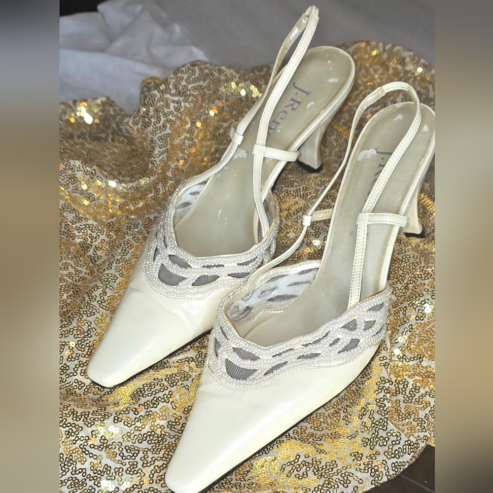 Elegant Cream Women's Shoes